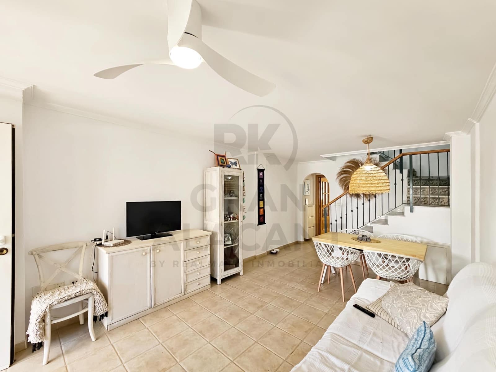 2 Zimmer Bungalow zu verkaufen in Gran Alacant mit Pool - 255.000 € (Ref: 9922340)