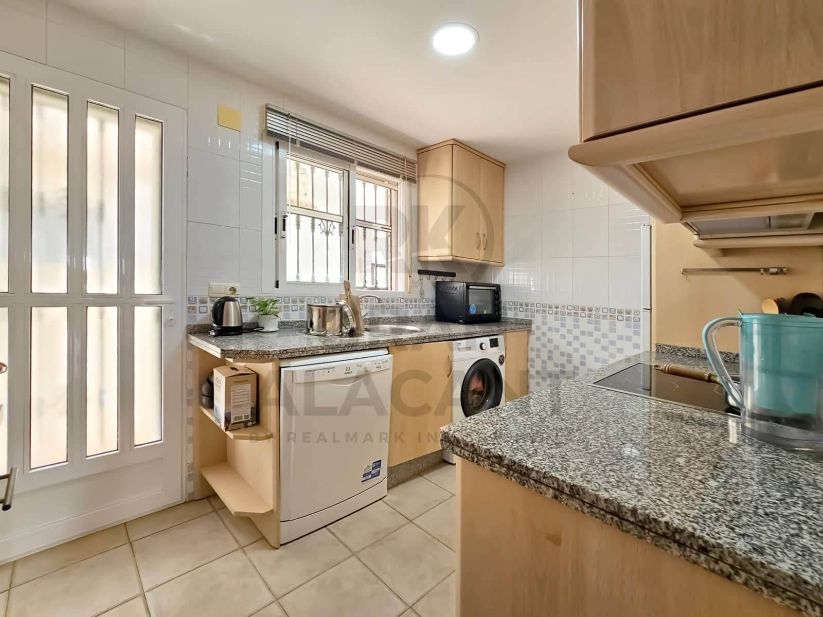 2 Zimmer Bungalow zu verkaufen in Gran Alacant mit Pool - 255.000 € (Ref: 9922340)
