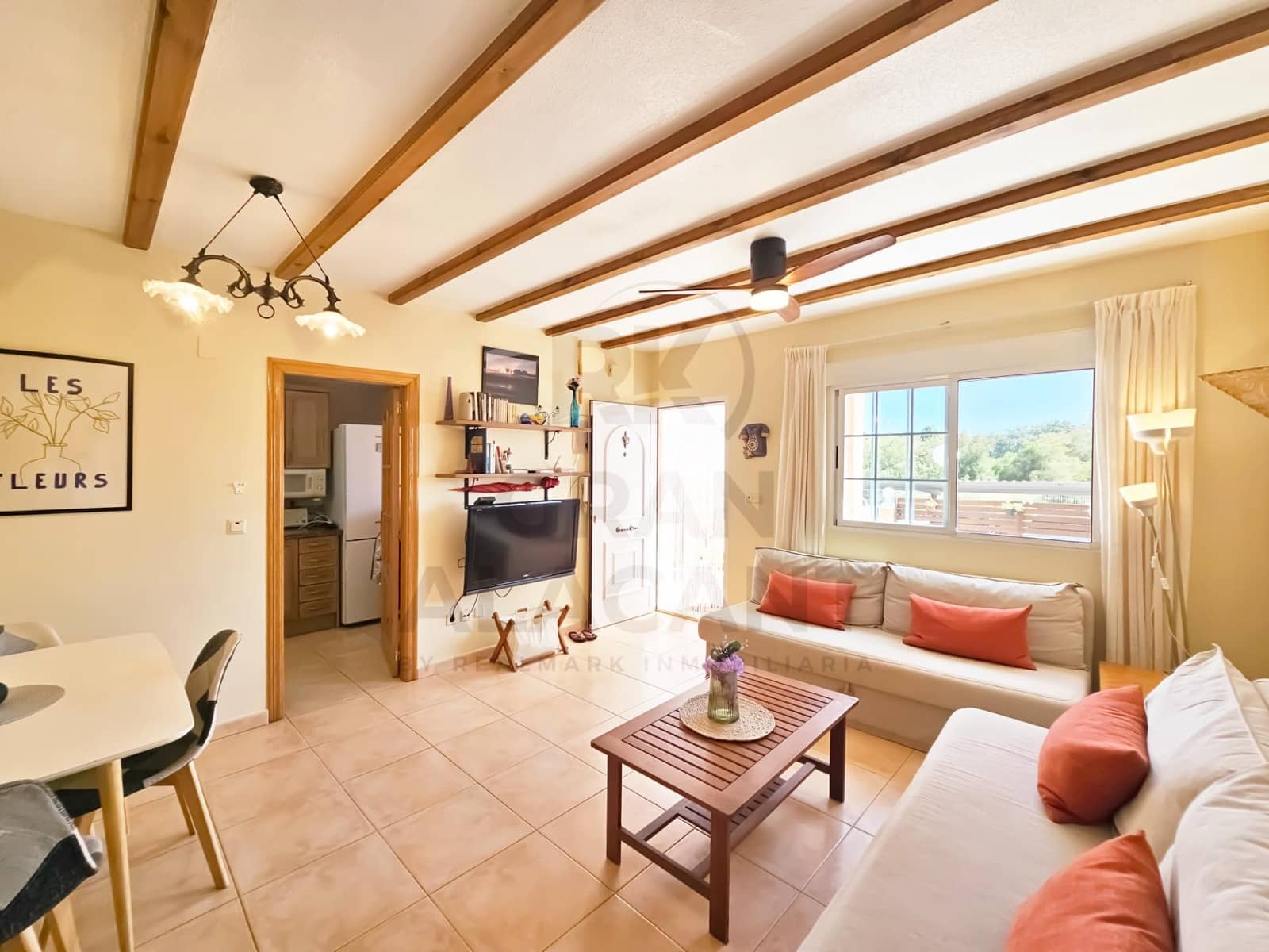 2 sovrum Bungalow till salu i Gran Alacant med pool - 259 000 € (Ref: 9927451)