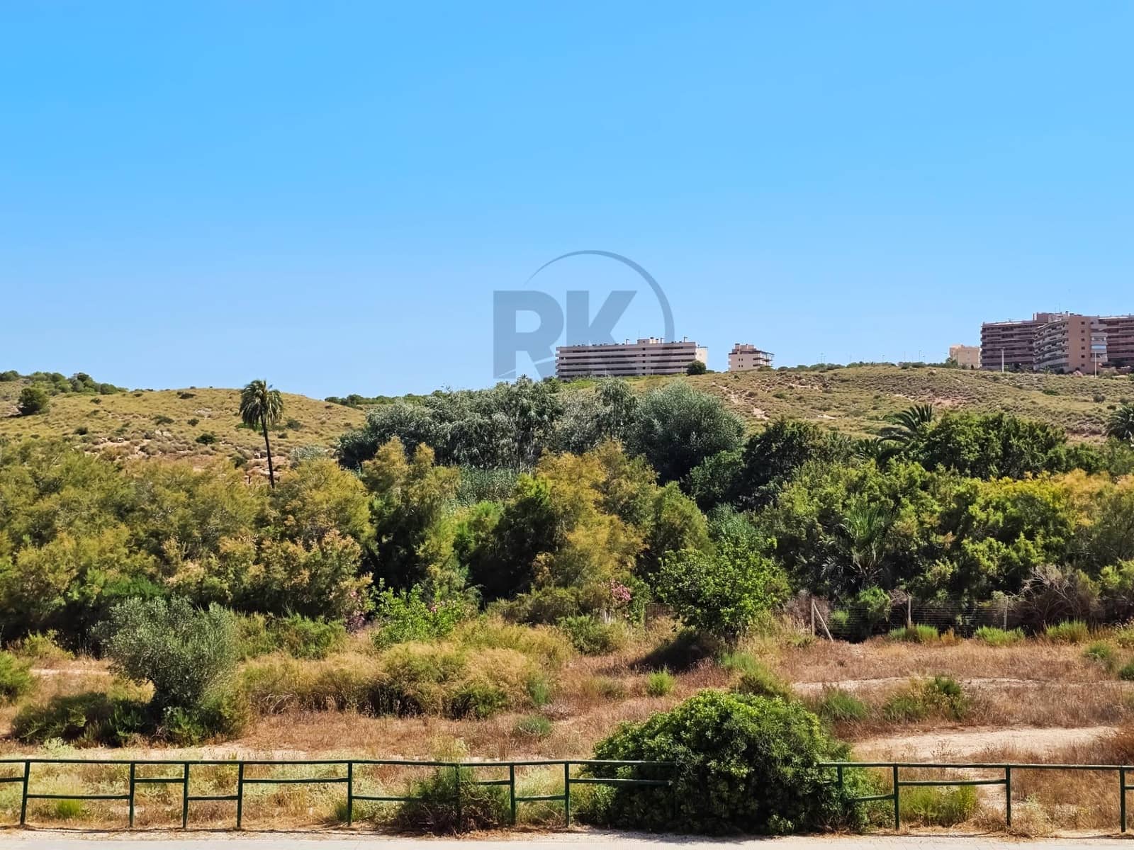 2 sovrum Bungalow till salu i Gran Alacant med pool - 259 000 € (Ref: 9927451)