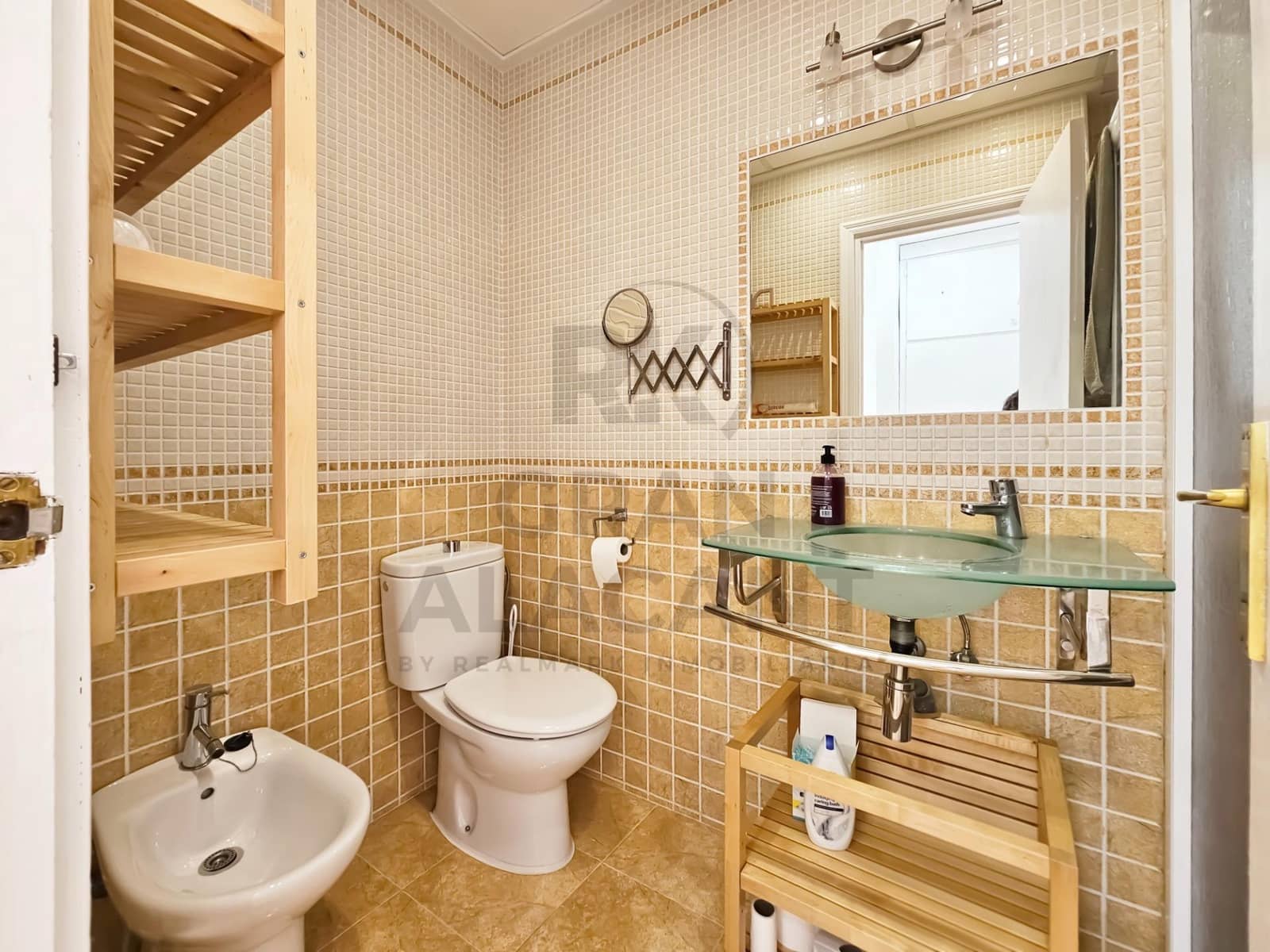 2 makuuhuone Bungalow myytävänä paikassa Gran Alacant mukana uima-altaan - 219 000 € (Ref: 9938248)