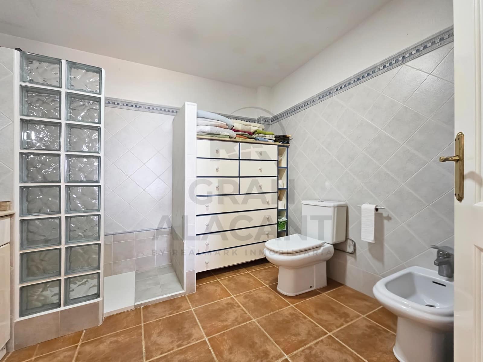 4 chambre Appartement à vendre à Gran Alacant avec piscine - 990 000 € (Ref: 9940014)