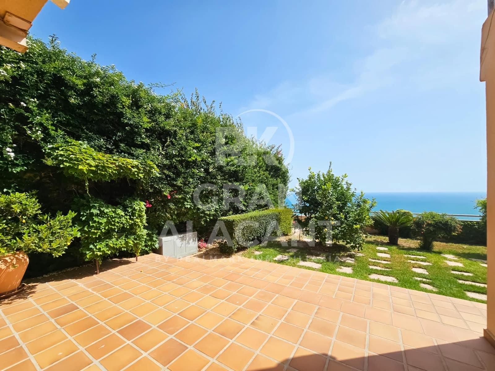 4 chambre Appartement à vendre à Gran Alacant avec piscine - 990 000 € (Ref: 9940014)
