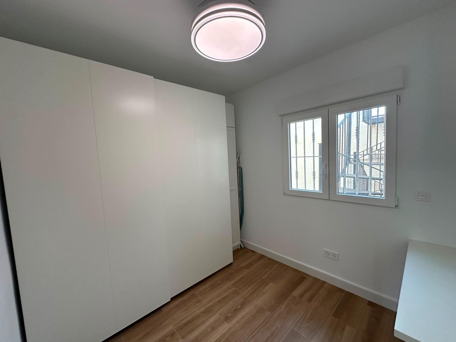 2 soverom Bungalow til leie i Gran Alacant med svømmebasseng garasje - € 1 000 (Ref: 9945748)