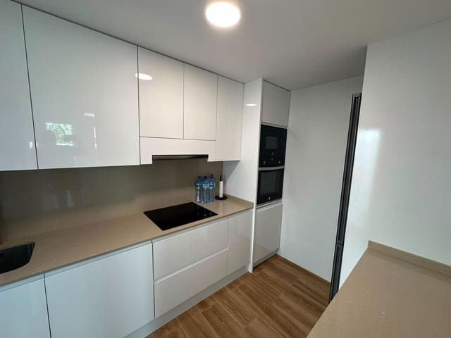 2 soverom Bungalow til leie i Gran Alacant, Santa Pola med svømmebasseng garasje - € 1 000 (Ref: 9945748)