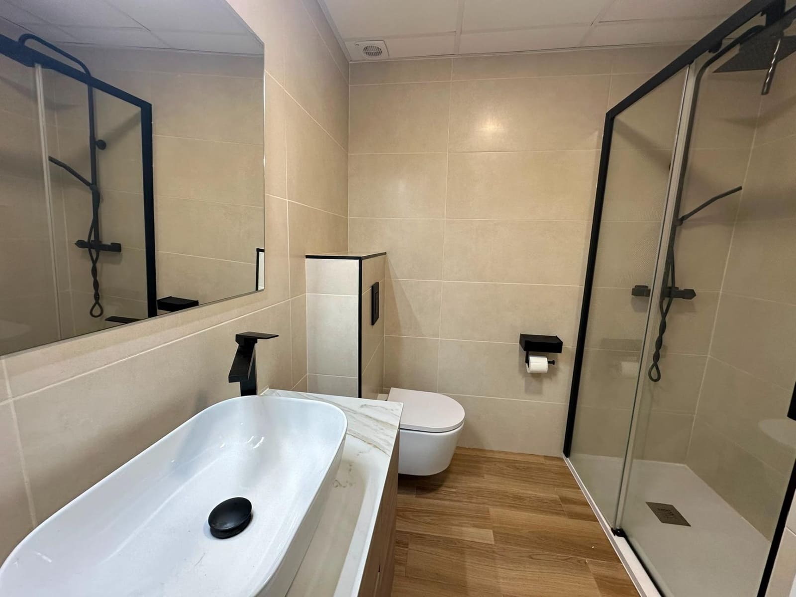 2 soverom Bungalow til leie i Gran Alacant med svømmebasseng garasje - € 1 000 (Ref: 9945748)