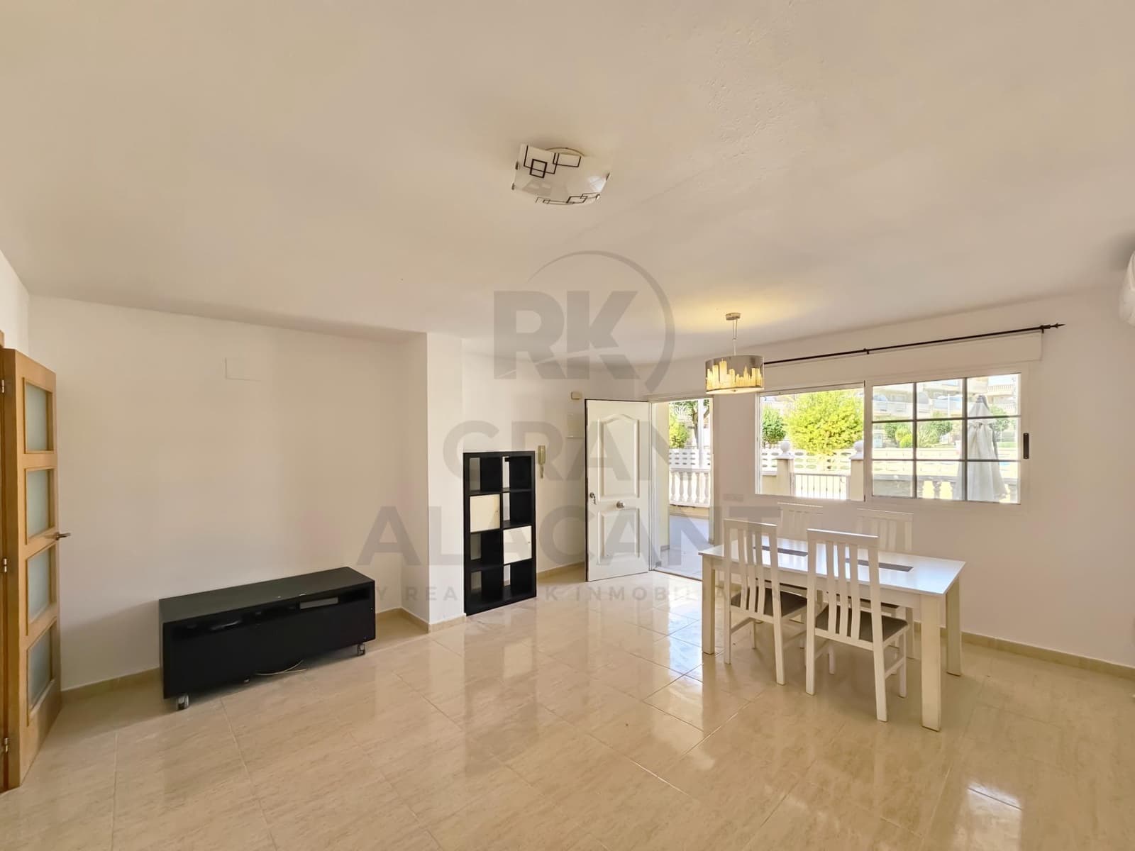 3 soverom Leilighet til salgs i Gran Alacant med svømmebasseng - € 278 000 (Ref: 9952670)