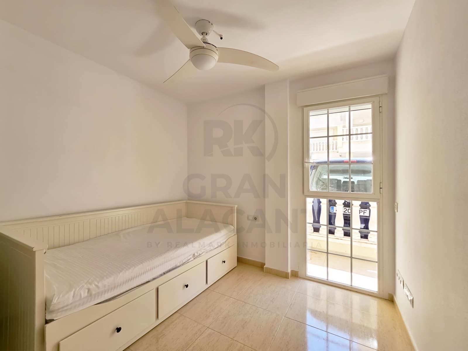 3 soverom Leilighet til salgs i Gran Alacant med svømmebasseng - € 278 000 (Ref: 9952670)