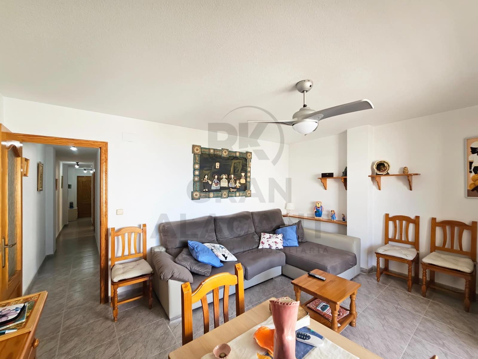 2 soveværelse Lejlighed til salg i Arenales del Sol med garage - € 290.000 (Ref: 9966693)
