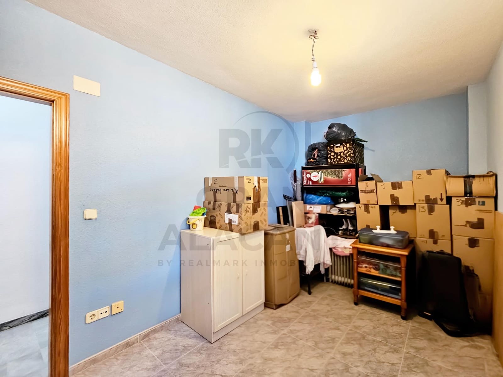 2 soveværelse Lejlighed til salg i Arenales del Sol med garage - € 290.000 (Ref: 9966693)