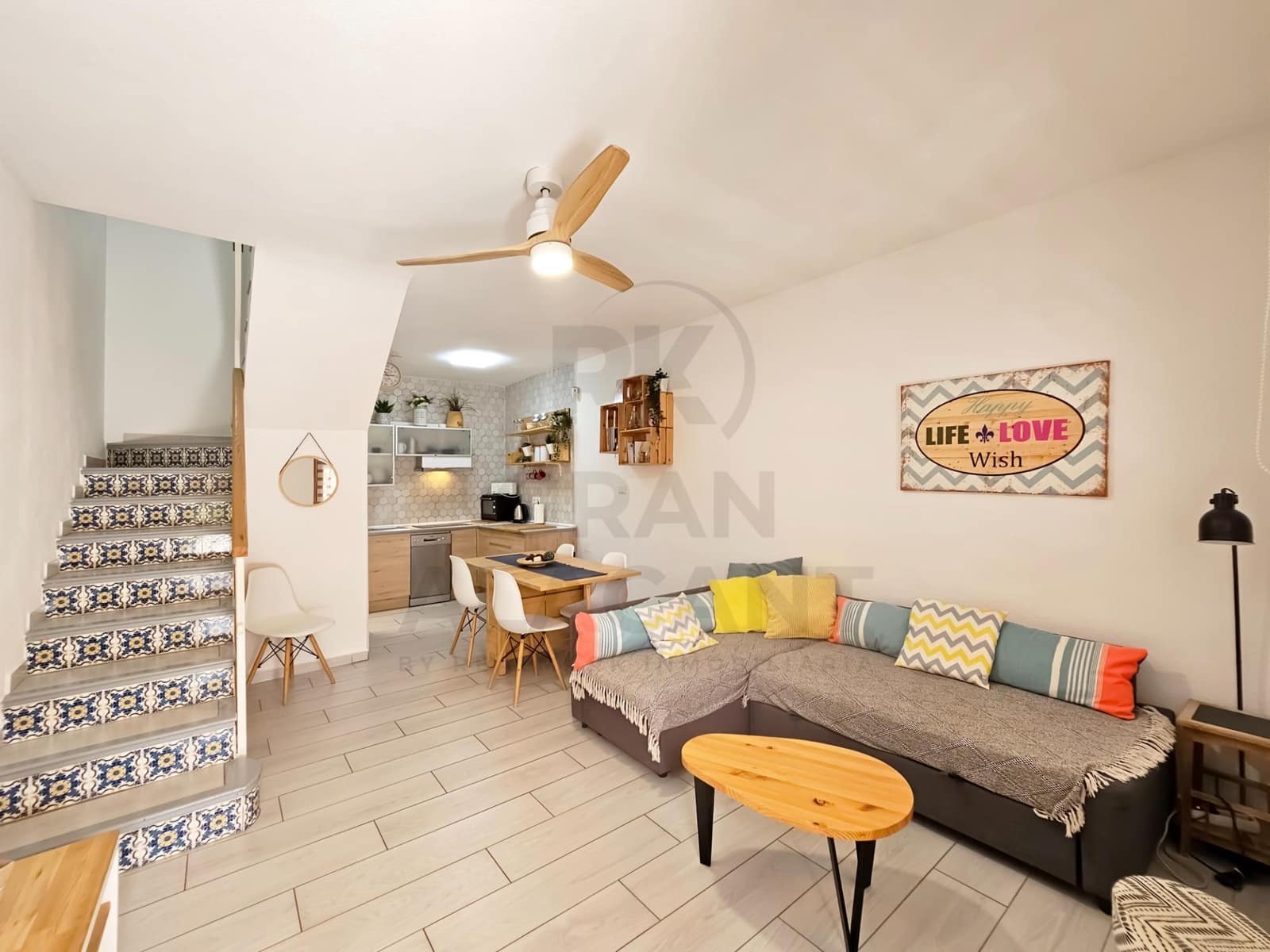 2 bedroom Bungalow for sale in Gran Alacant with pool - € 230,000 (Ref: 9973356)