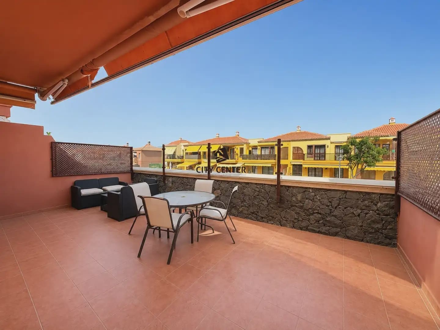 2 sypialnia Mieszkanie na sprzedaż w Arona z basenem - 275 000 € (Ref: 10016873)