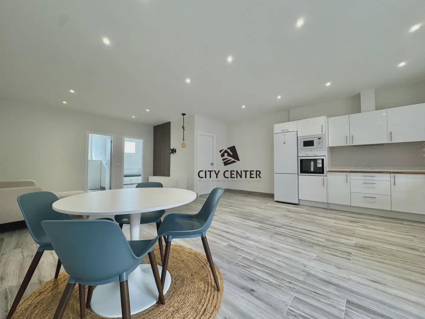 2 slaapkamer Flat te koop in Arona met zwembad - € 269.000 (Ref: 10016874)