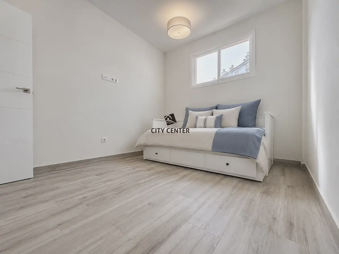 2 slaapkamer Flat te koop in Arona met zwembad - € 269.000 (Ref: 10016874)
