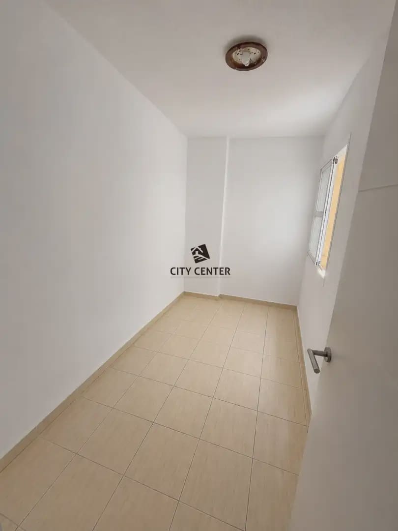 3 slaapkamer Flat te koop in Granadilla de Abona met garage - € 220.000 (Ref: 10016875)