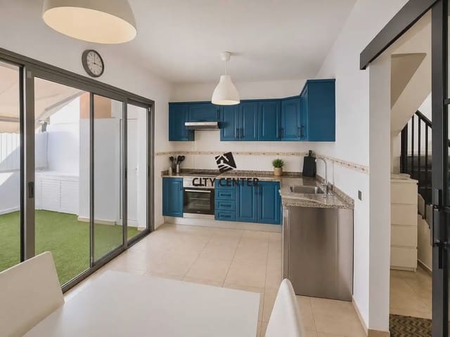 3 slaapkamer Rijtjeshuis te koop in Granadilla de Abona - € 319.000 (Ref: 10023330)