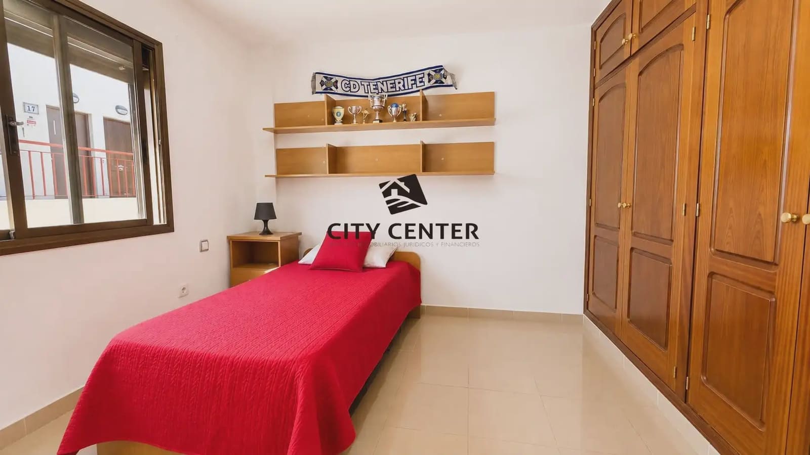 3 bedroom Apartment for sale in Granadilla de Abona with garage - € 299,000 (Ref: 10036024)