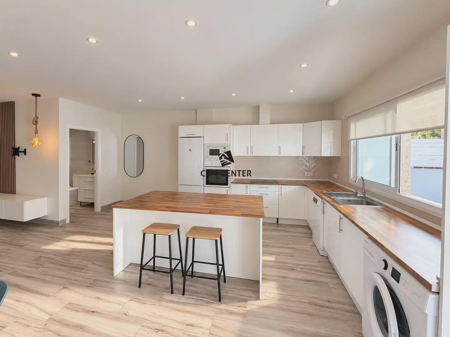 2 soverom Leilighet til salgs i Arona med svømmebasseng - € 259 000 (Ref: 10074503)