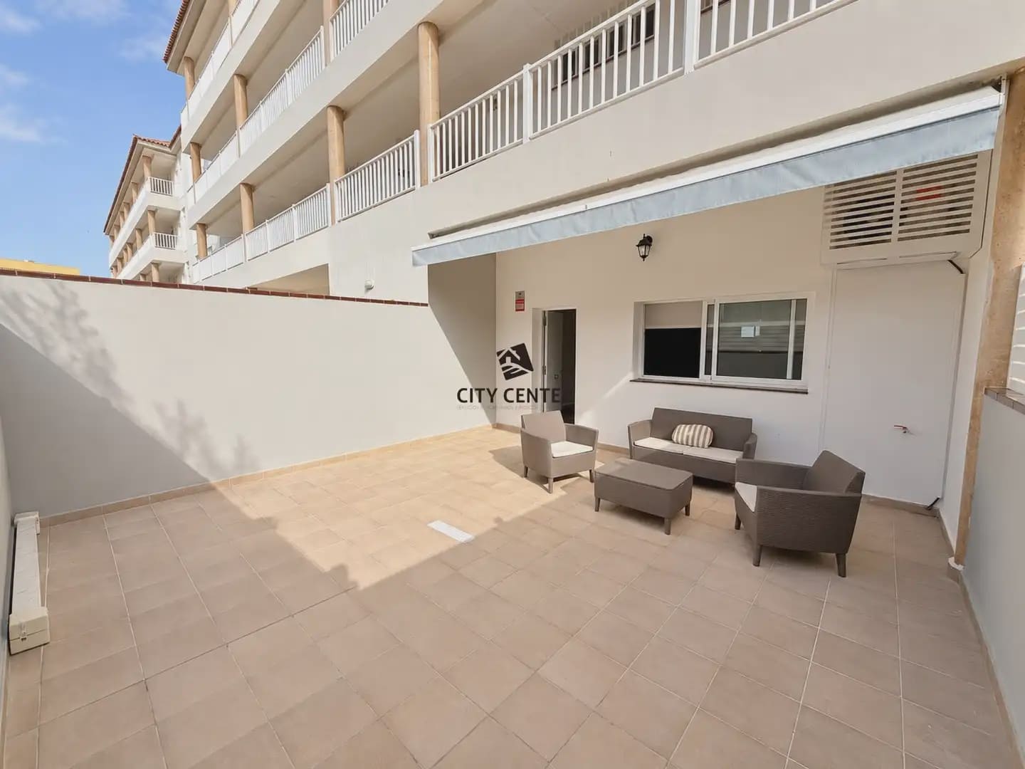 2 soverom Leilighet til salgs i Arona med svømmebasseng - € 259 000 (Ref: 10074503)
