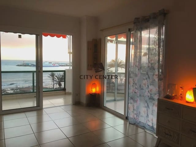 1 soveværelse Strandlejlighed til salg i Los Cristianos, Arona med swimmingpool - € 420.000 (Ref: 10074504)