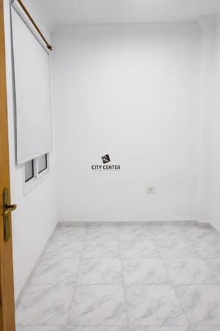 2 quarto Apartamento para venda em San Cristóbal de La Laguna - 210 000 € (Ref: 10084939)