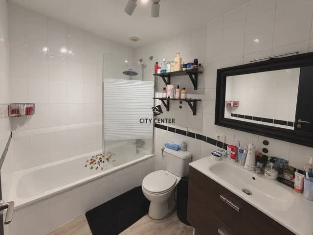 3 Zimmer Wohnung zu verkaufen in Arona - 215.000 € (Ref: 10088541)