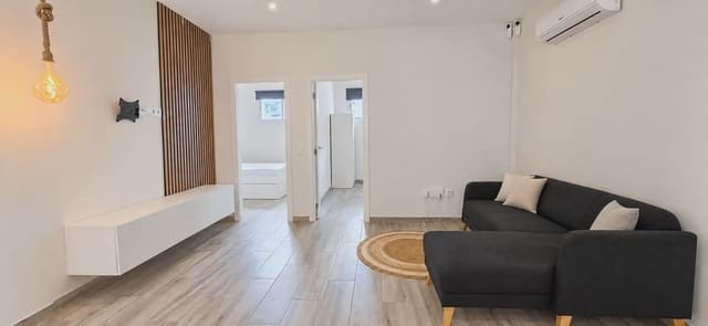 2 soverom Leilighet til salgs i Cabo Blanco, Arona med svømmebasseng garasje - € 259 000 (Ref: 10147488)