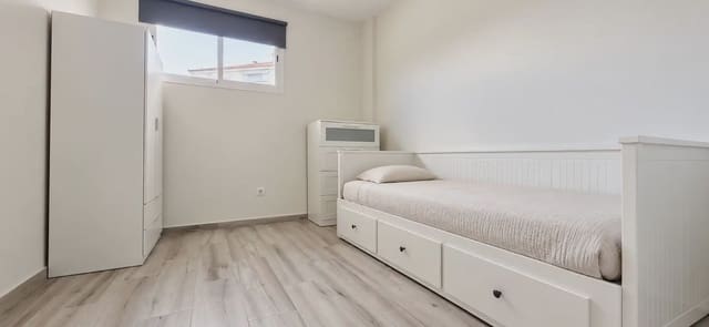 2 soverom Leilighet til salgs i Cabo Blanco, Arona med svømmebasseng garasje - € 259 000 (Ref: 10147488)