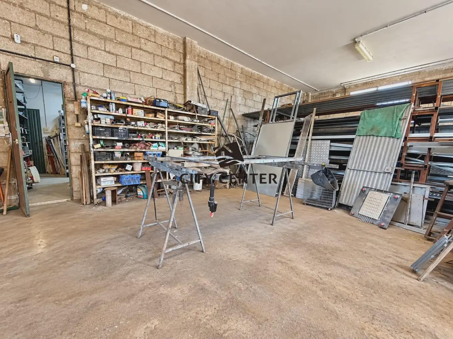 Comercial para venda em Guimar - 490 000 € (Ref: 10172895)