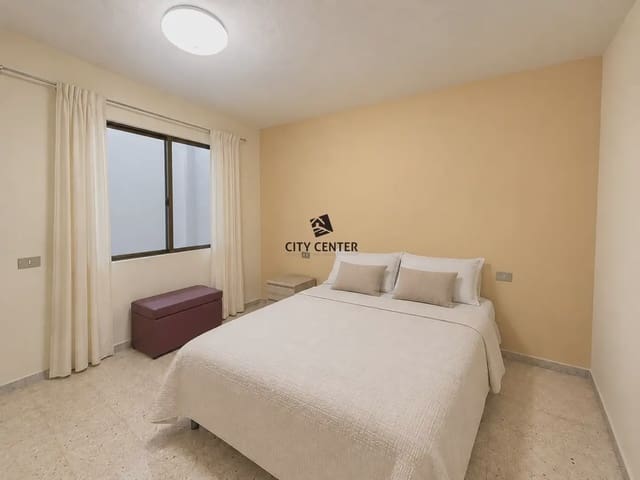 3 quarto Apartamento para venda em Granadilla de Abona - 225 000 € (Ref: 10172896)