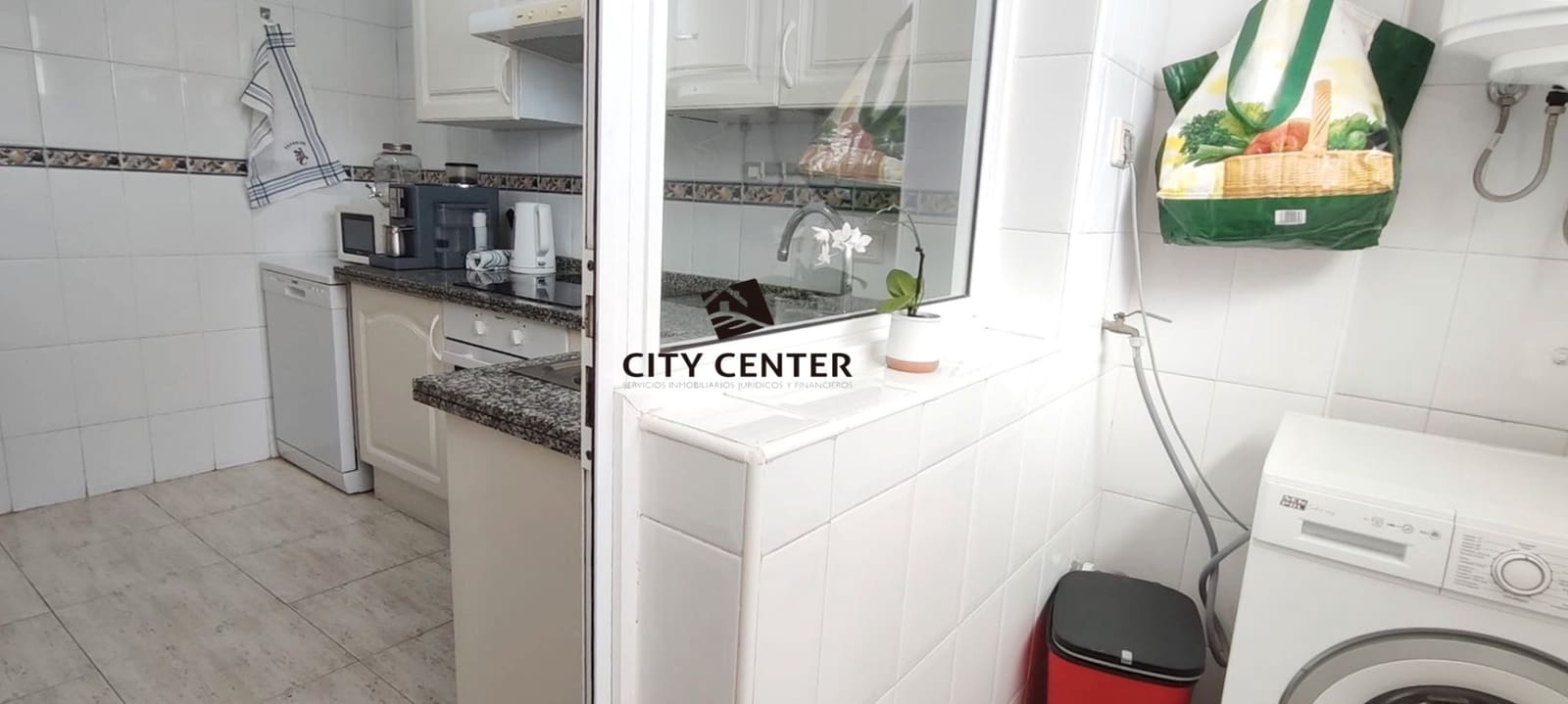 4 soveværelse Lejlighed til salg i Adeje med swimmingpool garage - € 425.000 (Ref: 9282961)