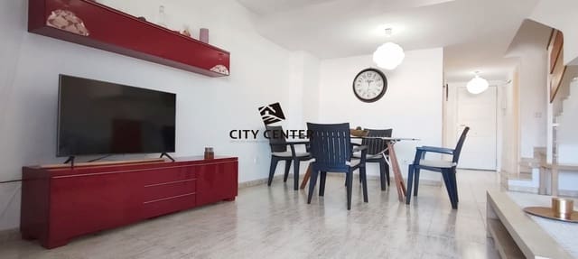 4 soveværelse Lejlighed til salg i Playa del Duque, Adeje med swimmingpool garage - € 425.000 (Ref: 9282961)