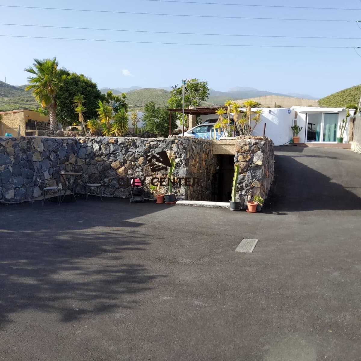 8 bedroom Finca/Country House for sale in San Miguel de Abona with pool garage - € 787,000 (Ref: 9282966)