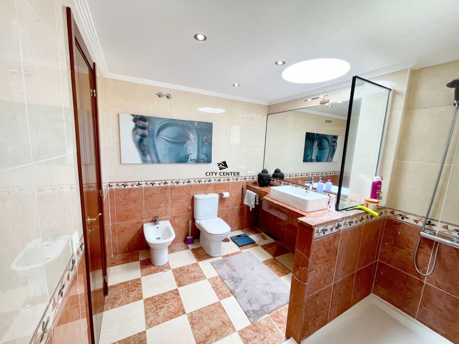 2 sypialnia Dom na sprzedaż w Granadilla de Abona z basenem garażem - 577 000 € (Ref: 9282970)