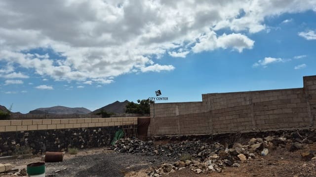 Terreno/Finca Rústica en Arona en venta - 98.000 € (Ref: 9282973)