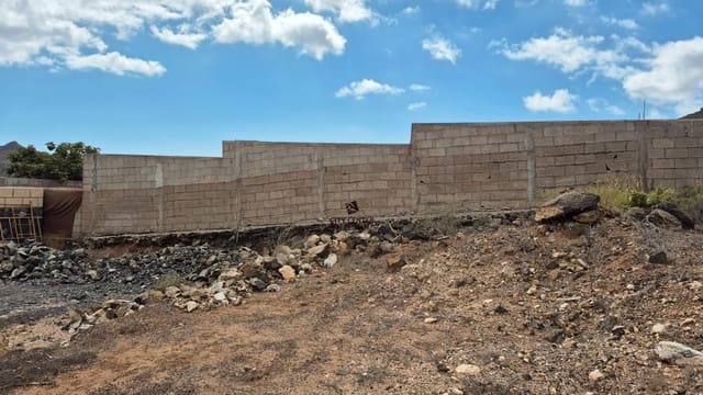 Terreno/Finca Rústica en Arona en venta - 98.000 € (Ref: 9282973)