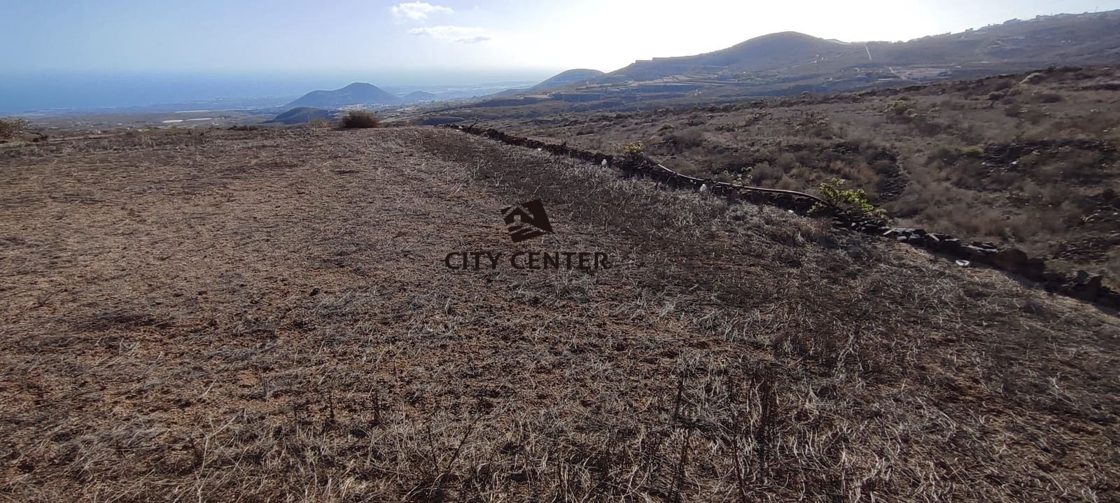 Finca/Country House for sale in Granadilla de Abona - € 155,000 (Ref: 9282979)