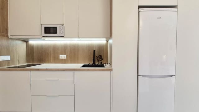 Studio til salg i San Miguel de Abona med swimmingpool - € 178.000 (Ref: 9295080)