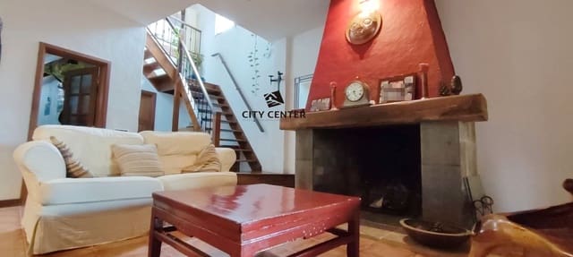 5 soveværelse Finca/Landehus til salg i Charco del Pino, Granadilla de Abona med garage - € 490.000 (Ref: 9295081)