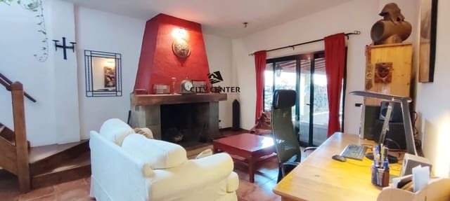 5 soveværelse Finca/Landehus til salg i Charco del Pino, Granadilla de Abona med garage - € 490.000 (Ref: 9295081)