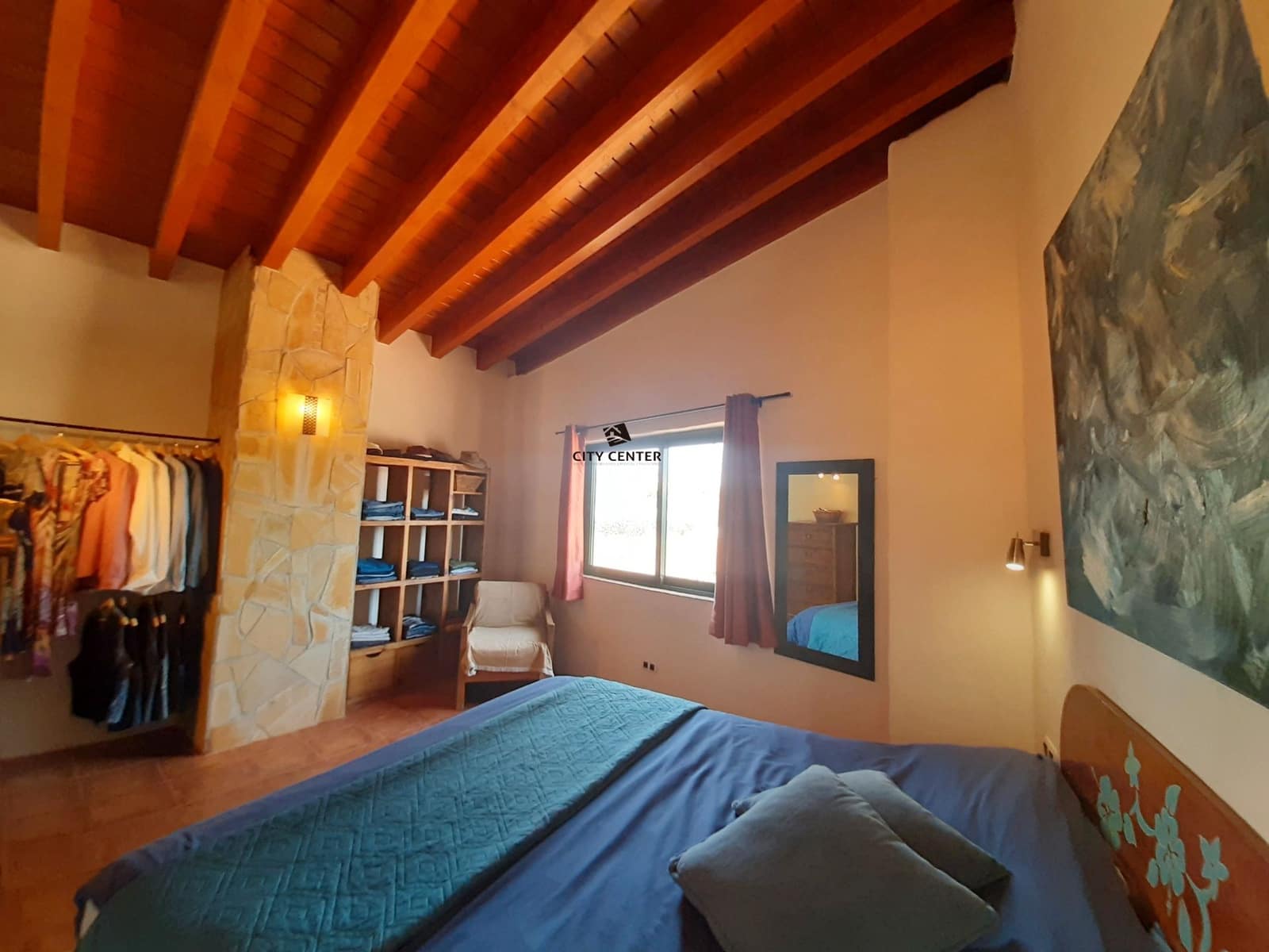 5 bedroom Finca/Country House for sale in Granadilla de Abona with garage - € 490,000 (Ref: 9295081)