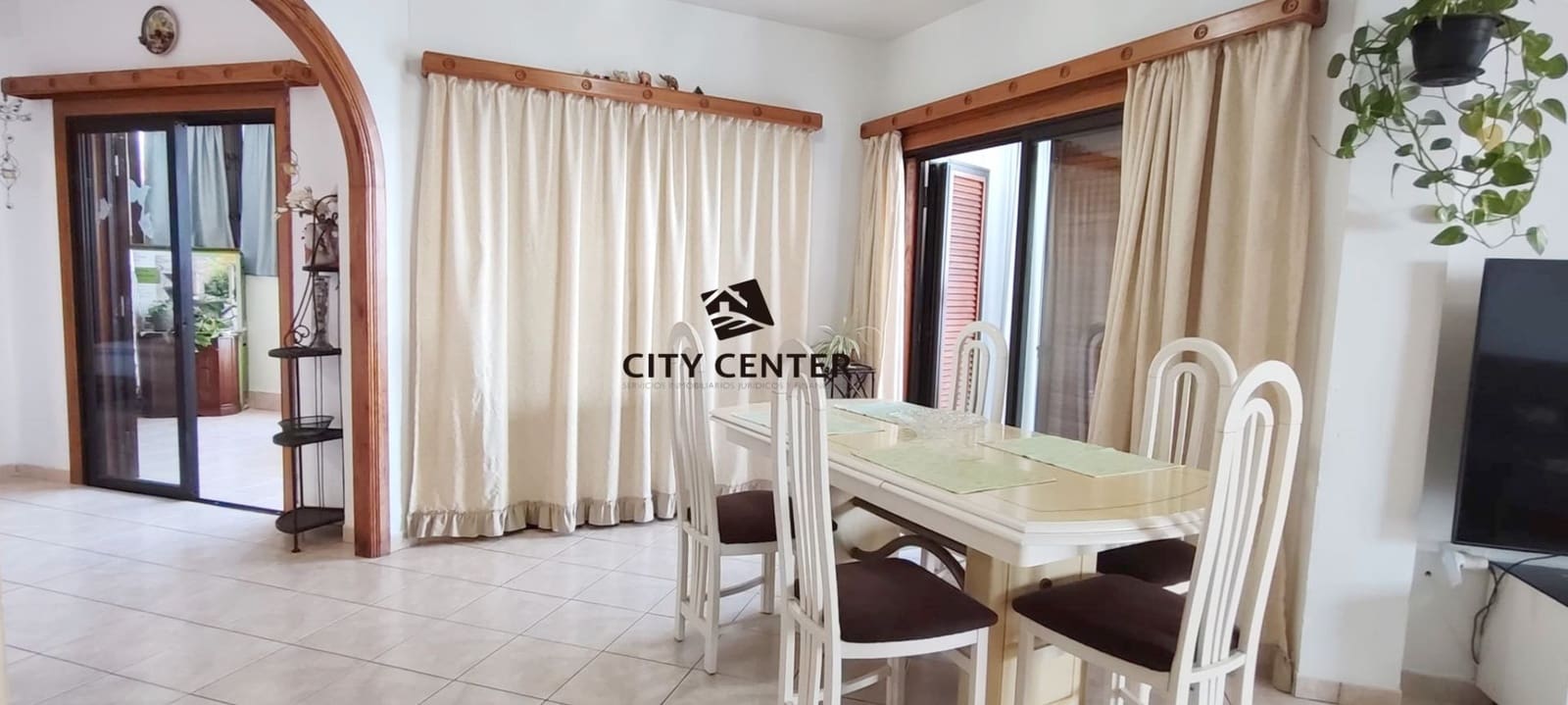 2 soverom Leilighet til salgs i Arona med svømmebasseng - € 450 000 (Ref: 9295082)