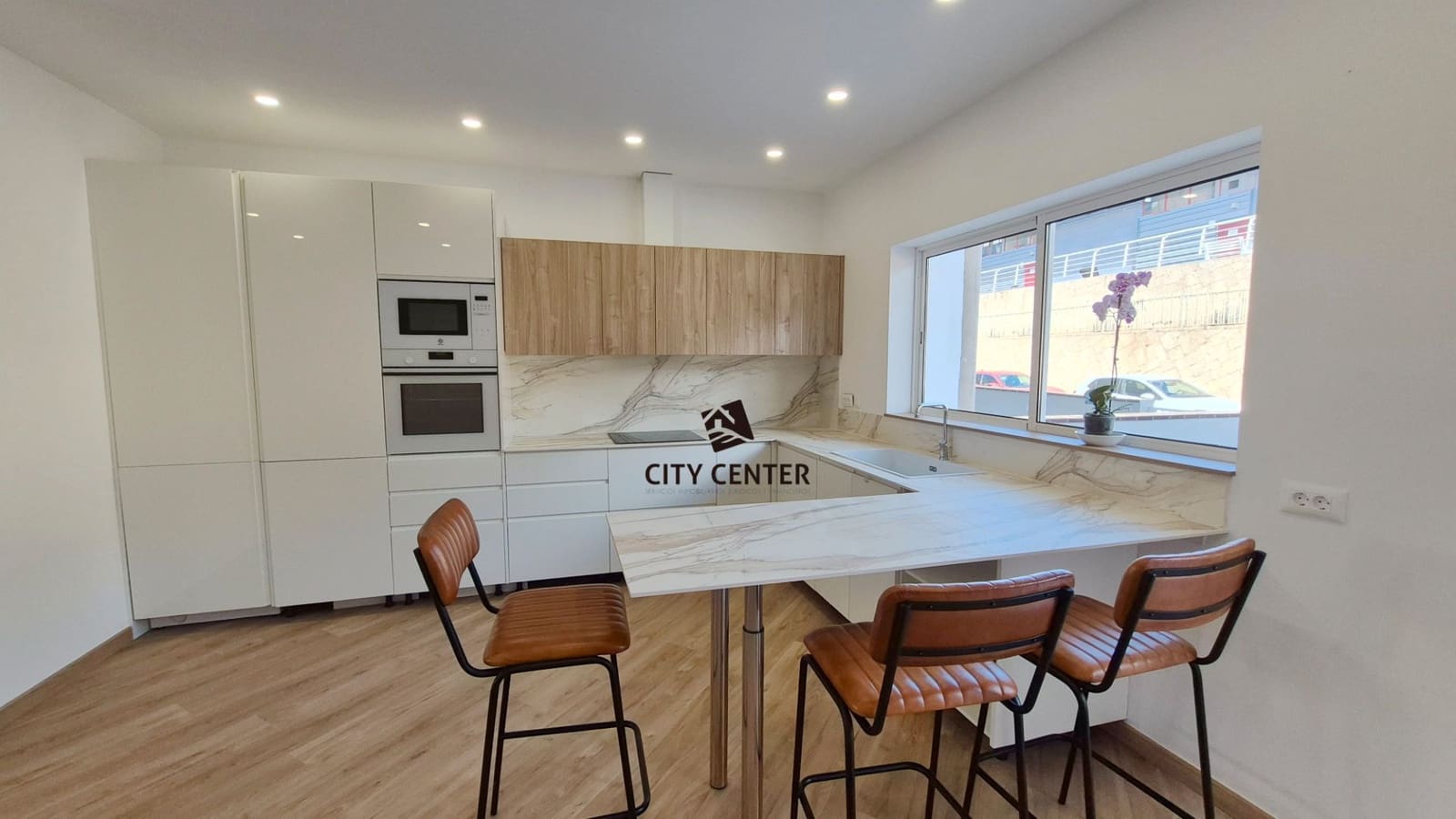 2 chambre Appartement à vendre à Arona avec piscine garage - 280 000 € (Ref: 9295086)