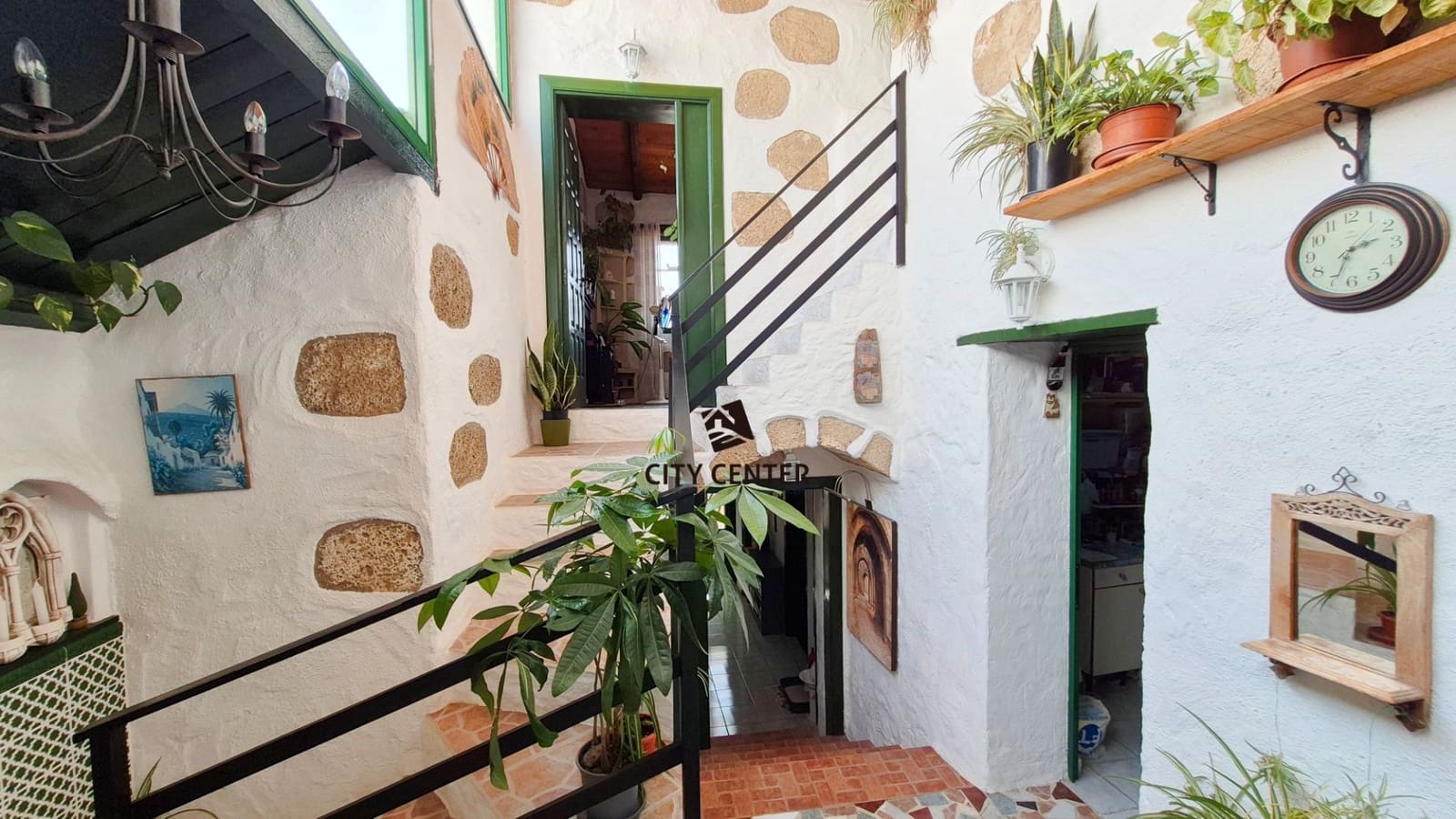 5 soveværelse Byhus til salg i San Miguel de Abona - € 369.000 (Ref: 9296296)