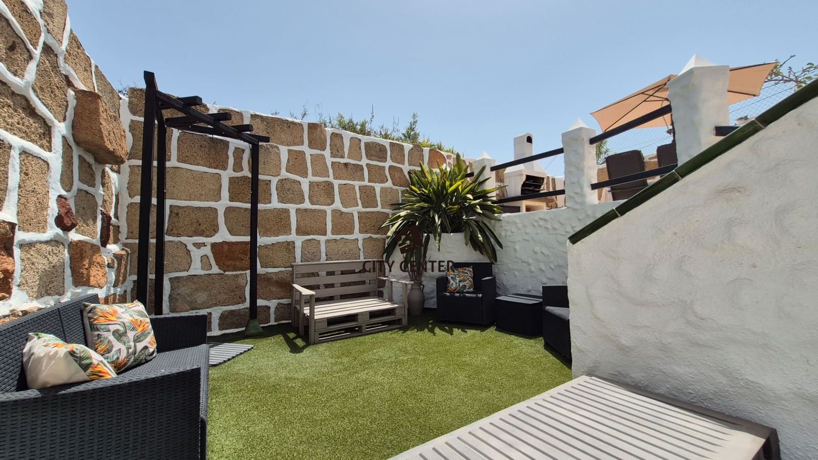 5 soveværelse Byhus til salg i San Miguel de Abona - € 369.000 (Ref: 9296296)