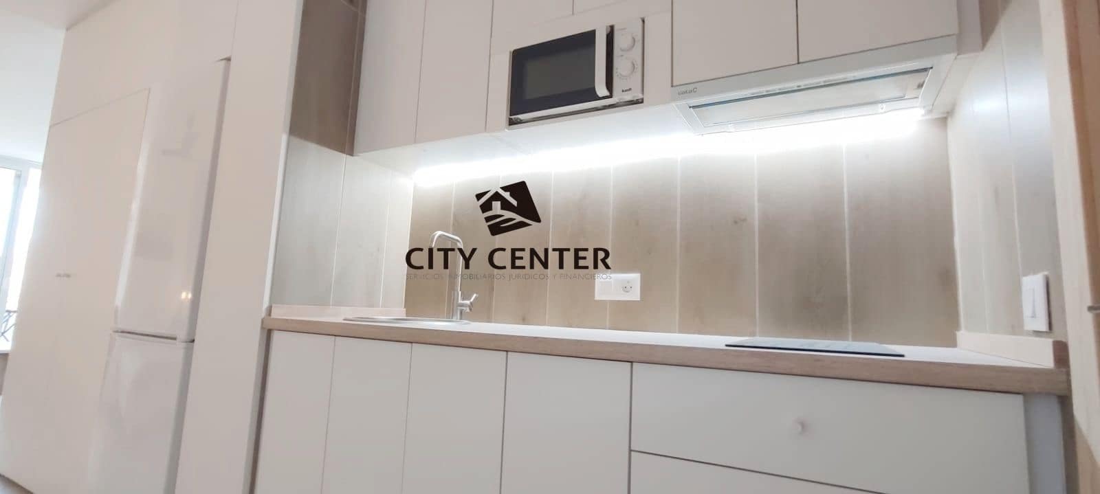 Studio til salg i San Miguel de Abona med swimmingpool garage - € 173.000 (Ref: 9296297)