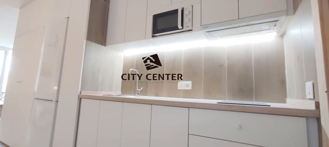 Studio til salgs i San Miguel de Abona med svømmebasseng garasje - € 173 000 (Ref: 9296297)