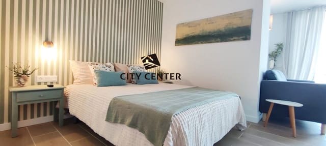 Studio til salgs i San Miguel de Abona med svømmebasseng garasje - € 173 000 (Ref: 9296297)