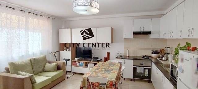 3 chambre Appartement à vendre à Las Zocas, San Miguel de Abona avec garage - 230 000 € (Ref: 9296299)