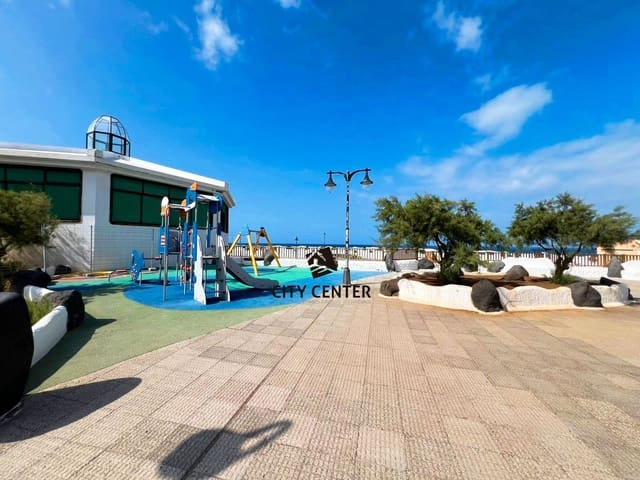 Commercial for sale in Los Silos - € 105,900 (Ref: 9296300)